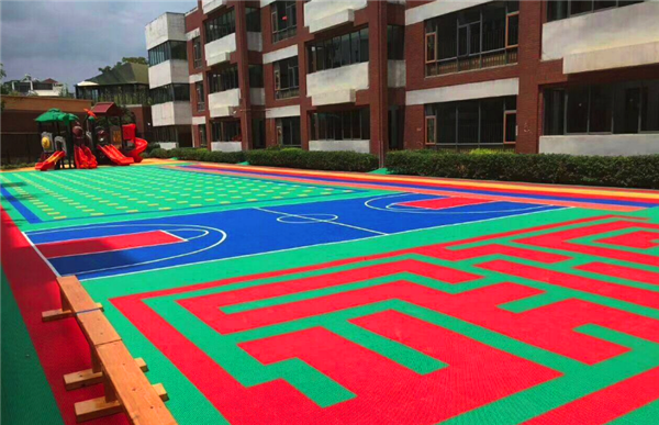 幼兒園地板的安全問題，需要被更多人看到！